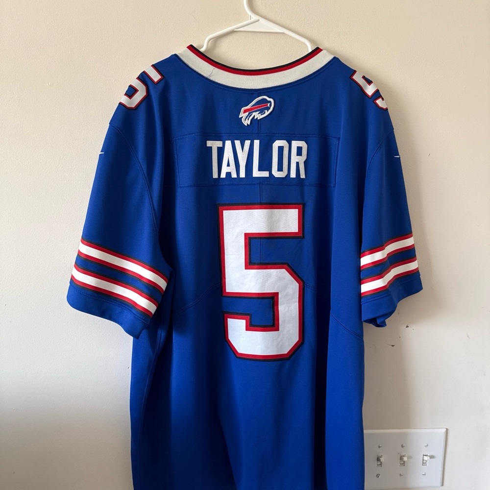 Men’s Nike Tyrod Taylor #5 Buffalo Bills Vapor Lmtd NFL Jersey Sz 2XL Blue RARE - Picture 6 of 6